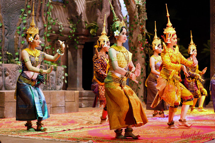 APSARA DANCE SHOW CAMBODIA