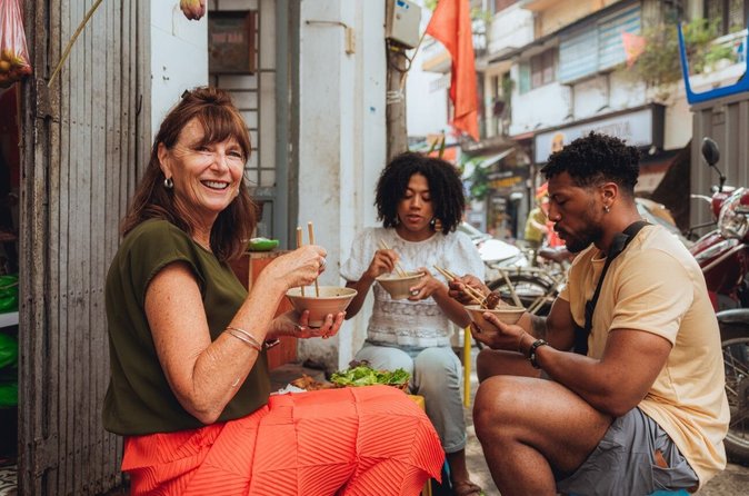 HANOI STREET FOOD & LOCAL LIFE WALKING TOUR FROM $38